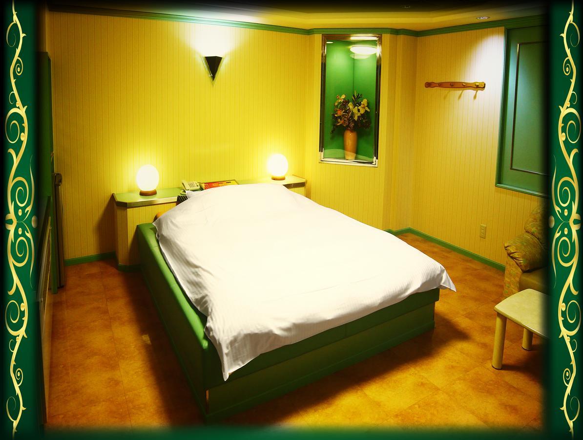 Kyoto Hotel Crown (Adults Only) Εξωτερικό φωτογραφία